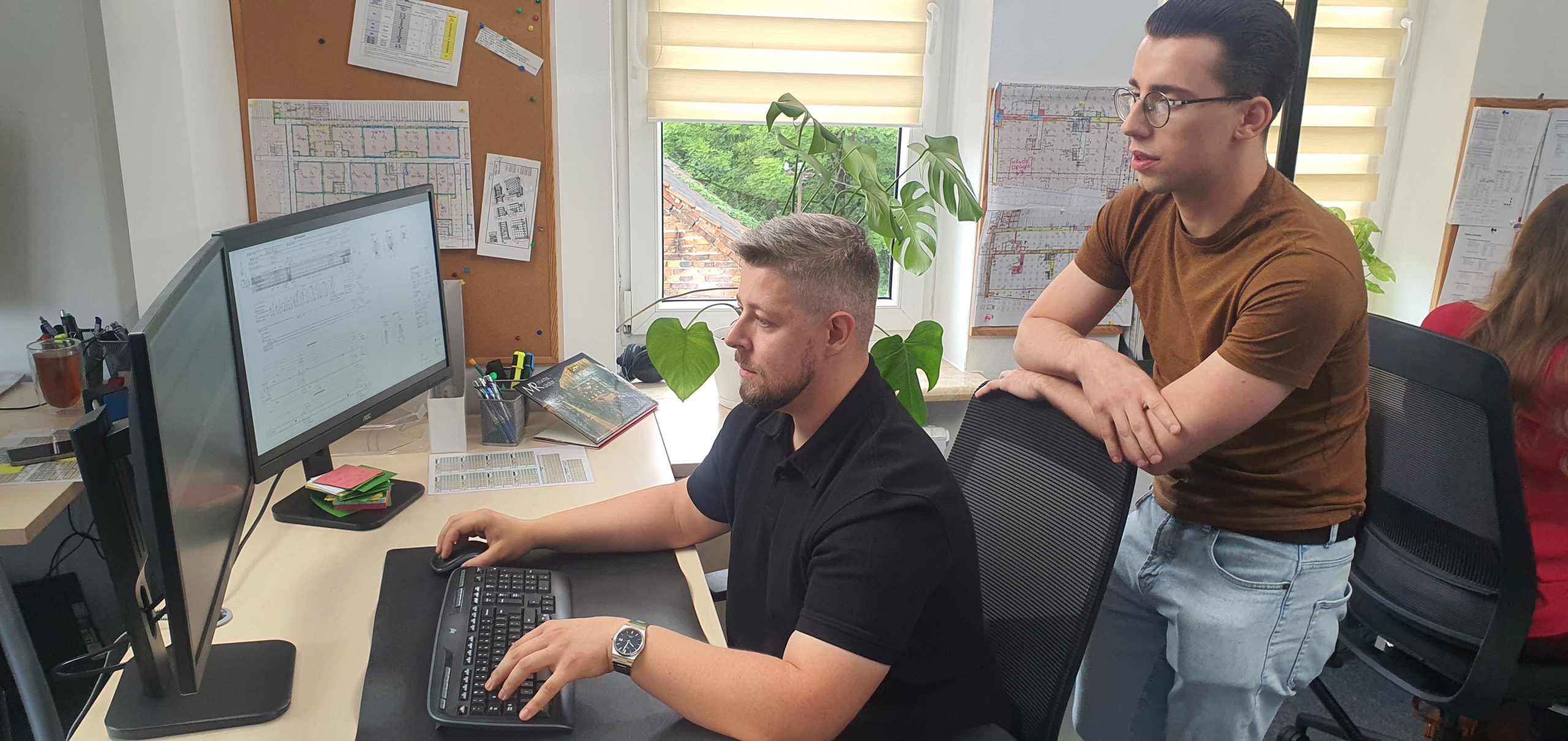 Statik Group 3 biuro scaled